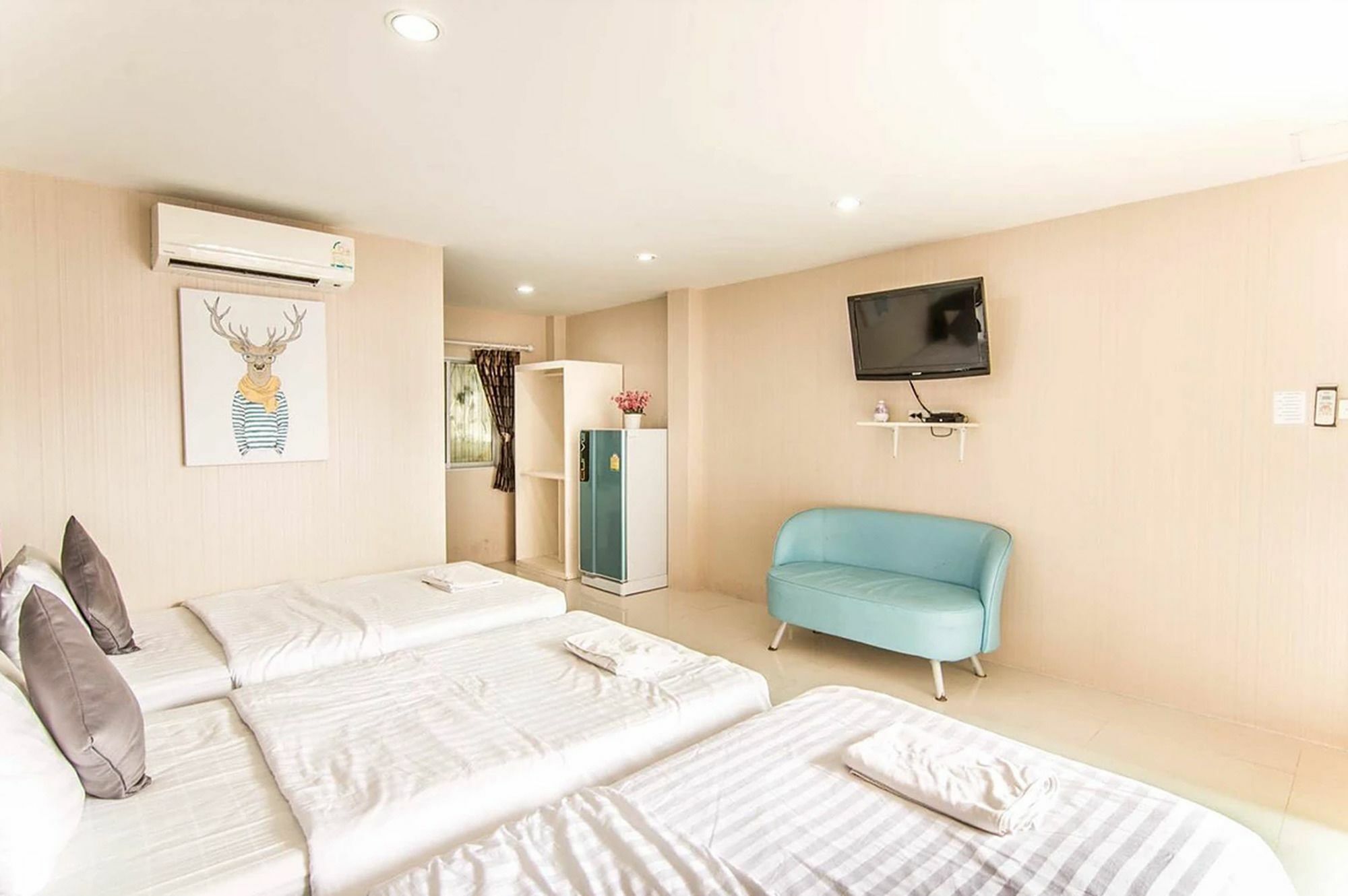 Tawaen Beach Resort Larn-sziget Kültér fotó