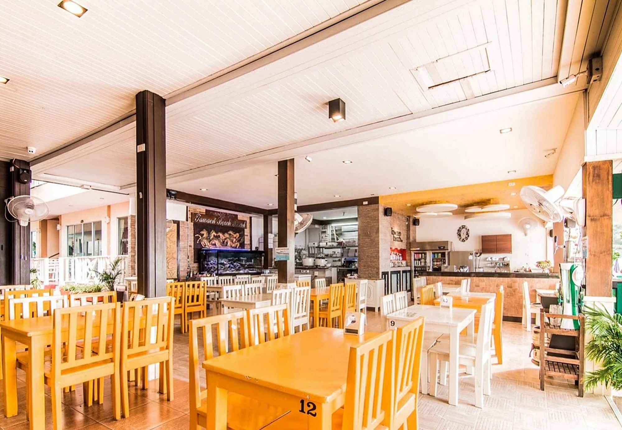 Tawaen Beach Resort Larn-sziget Kültér fotó