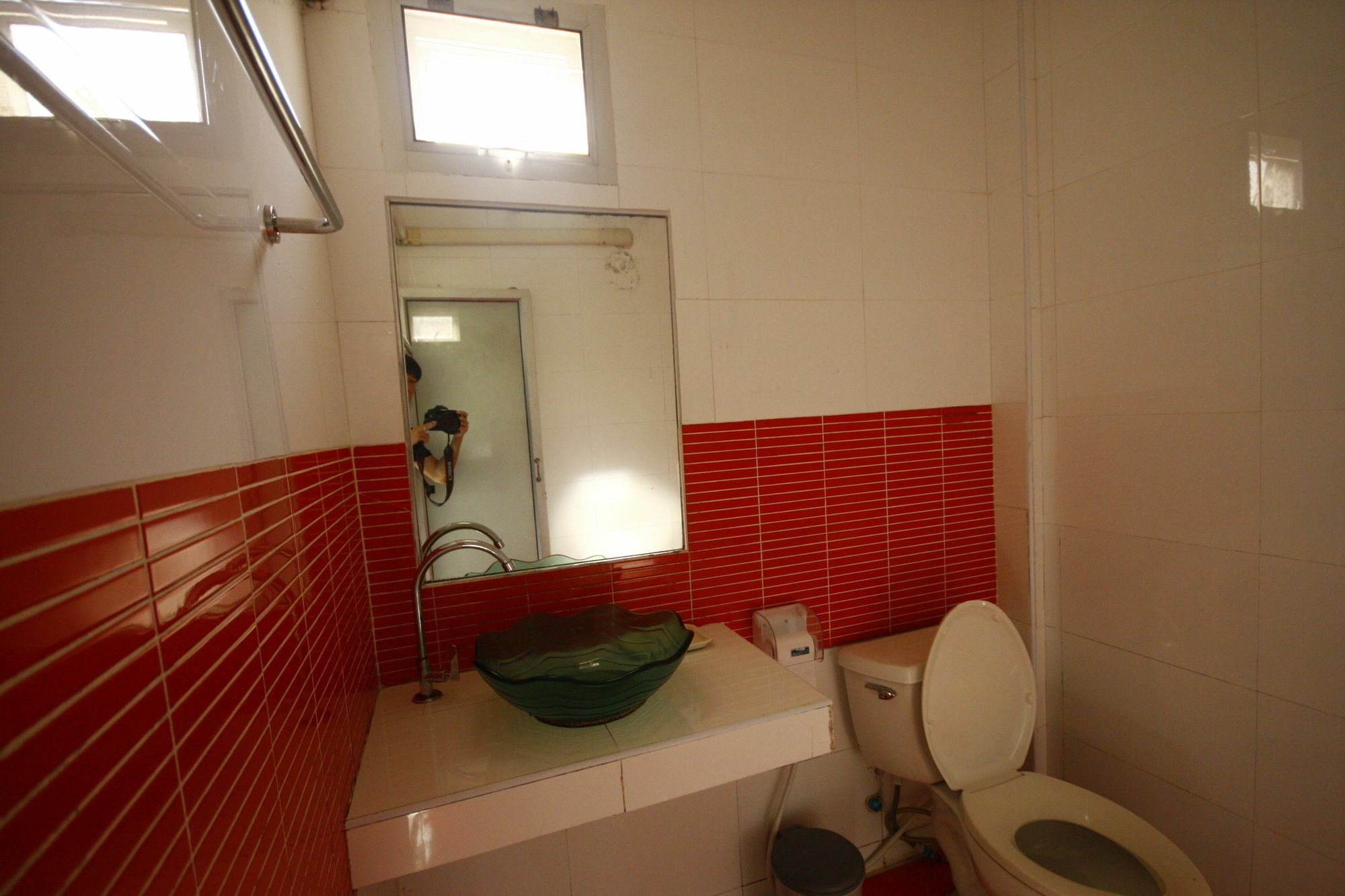 Tawaen Beach Resort Larn-sziget Kültér fotó
